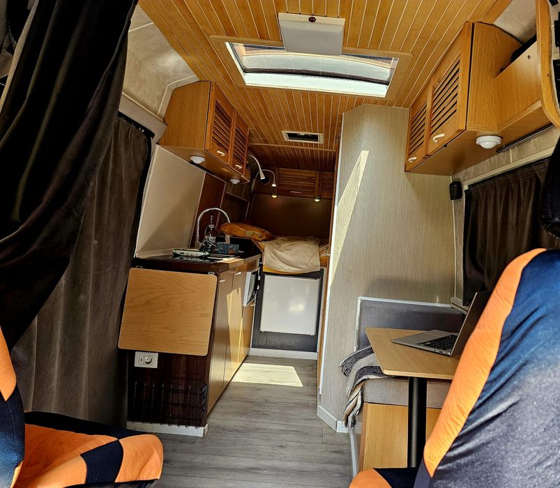 CamperVan omologat - off-grid full utilat! Casă de aventură pe roți!
