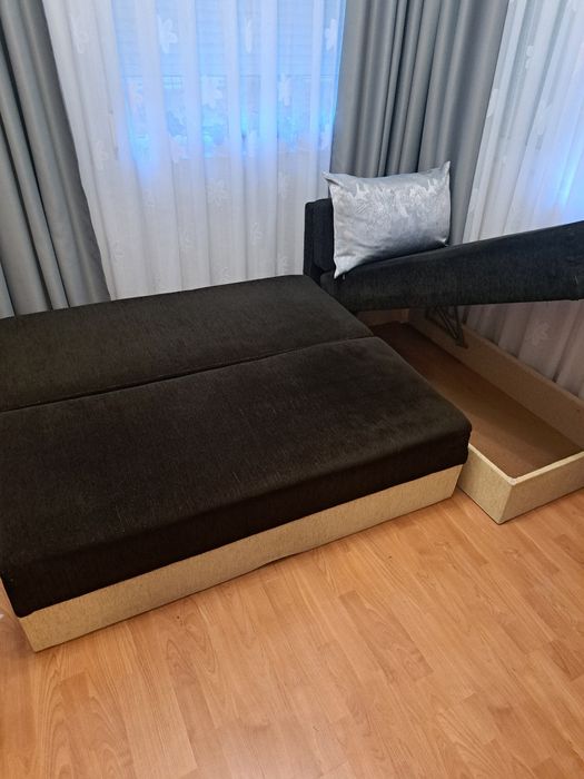 Диван с лежанка разтегателен