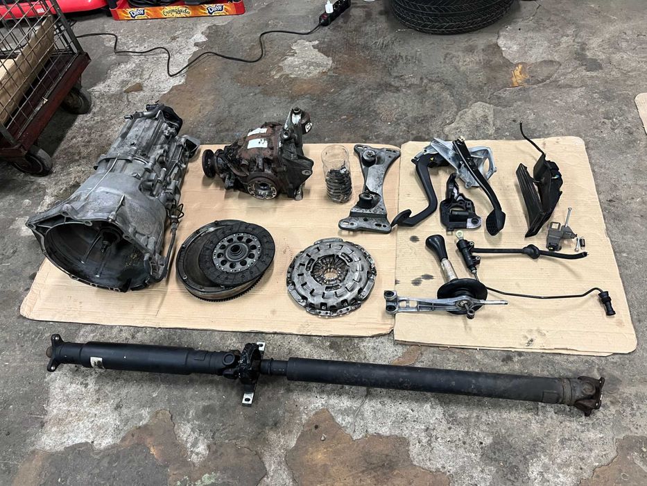 Комплект за 6 скорости ръчка от BMW E46 320D (150 к.с.)