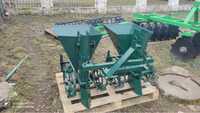 Plantator/Masina de plantat cartofi pentru tractor 14-30 CP