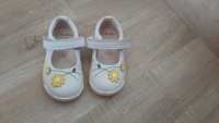 Бебешки обувки Clarks 20номер