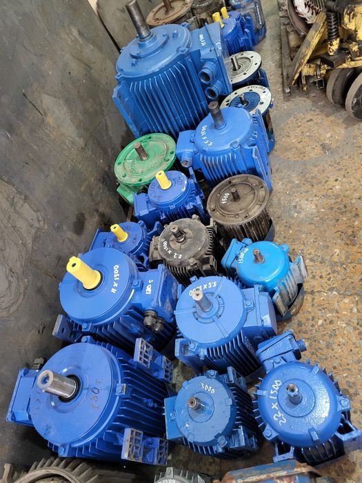 Электродвигатель 380в. Разной мощностей