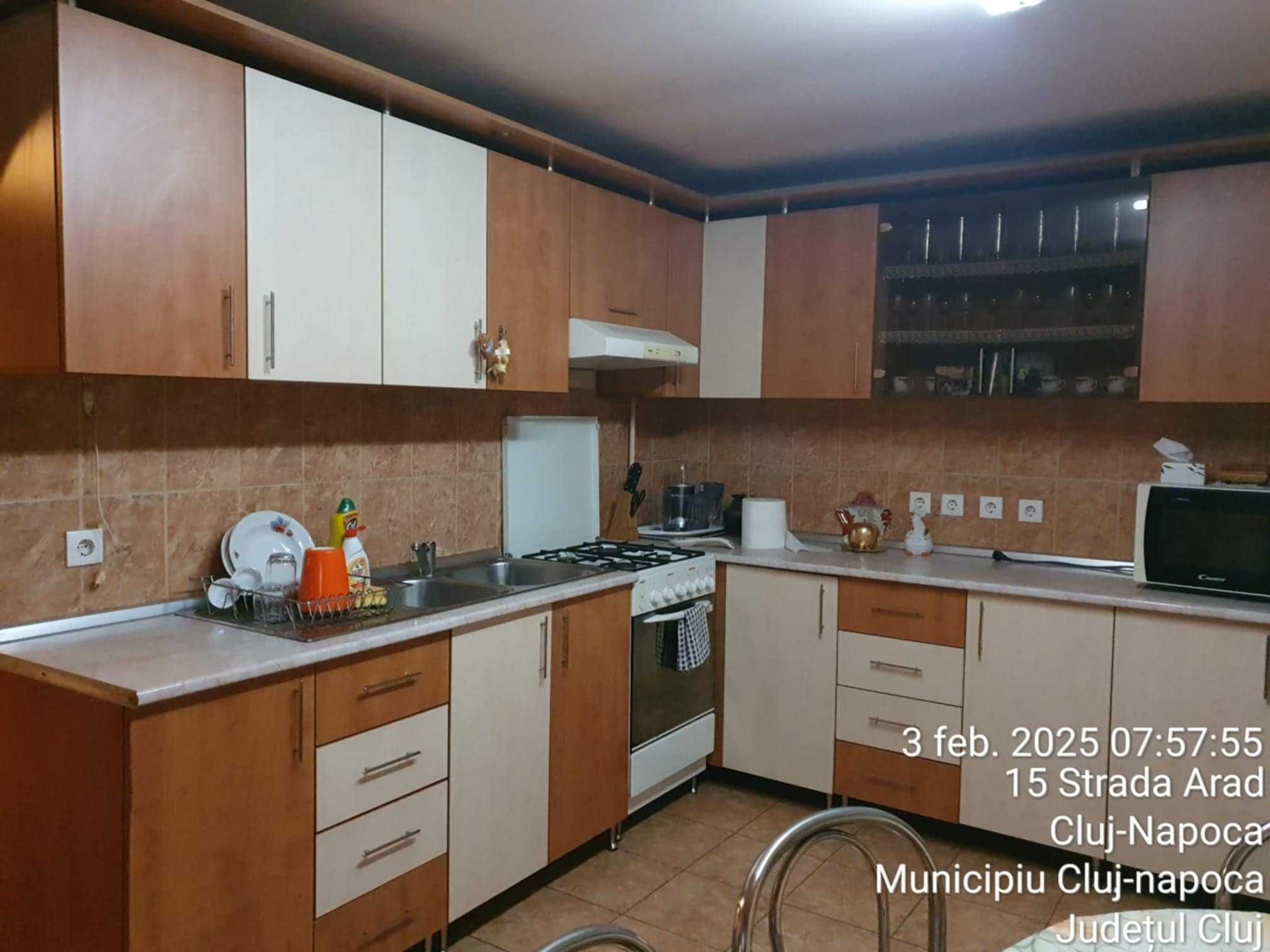 Casă cu 1200 mp teren de vânzare.Cluj Napoca, cartierul Bulgaria.