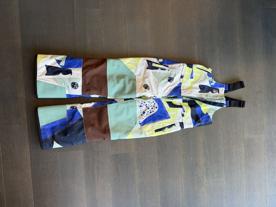 Geci si pantaloni ski