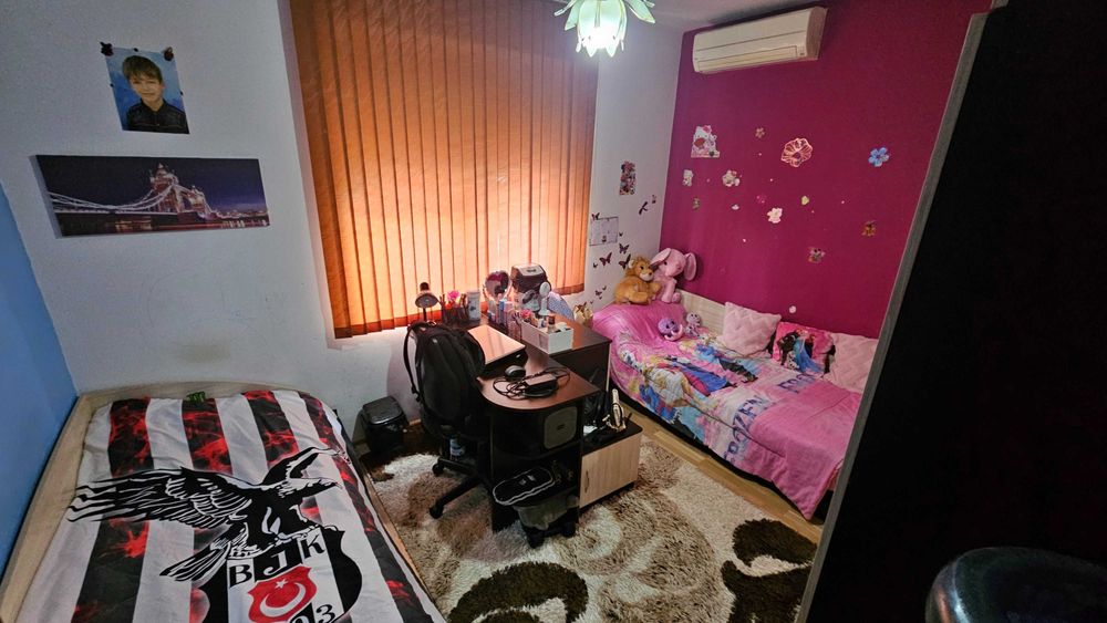 1282-Продава се тристаен апартамент в кв. Варош!