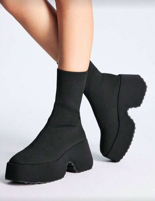 Дамски черни боти 38 номер