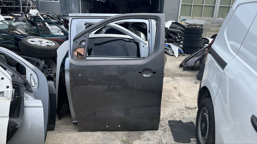 Предна дясна и 2 броя задна дясна врати Citroen Jumpy/Toyota Proace