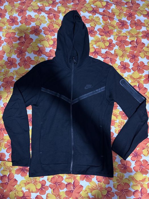 Hanorac Nike Tech Fleece