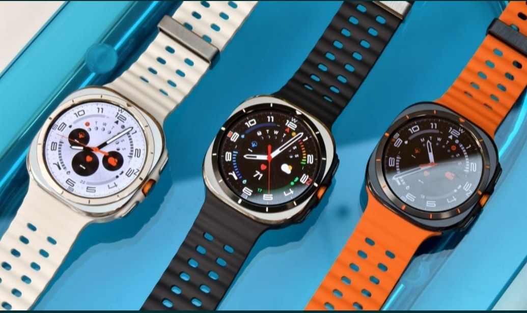 Smart watch green lion