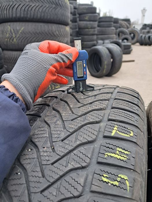 Anvelope de iarna 245-65r17 Lassa