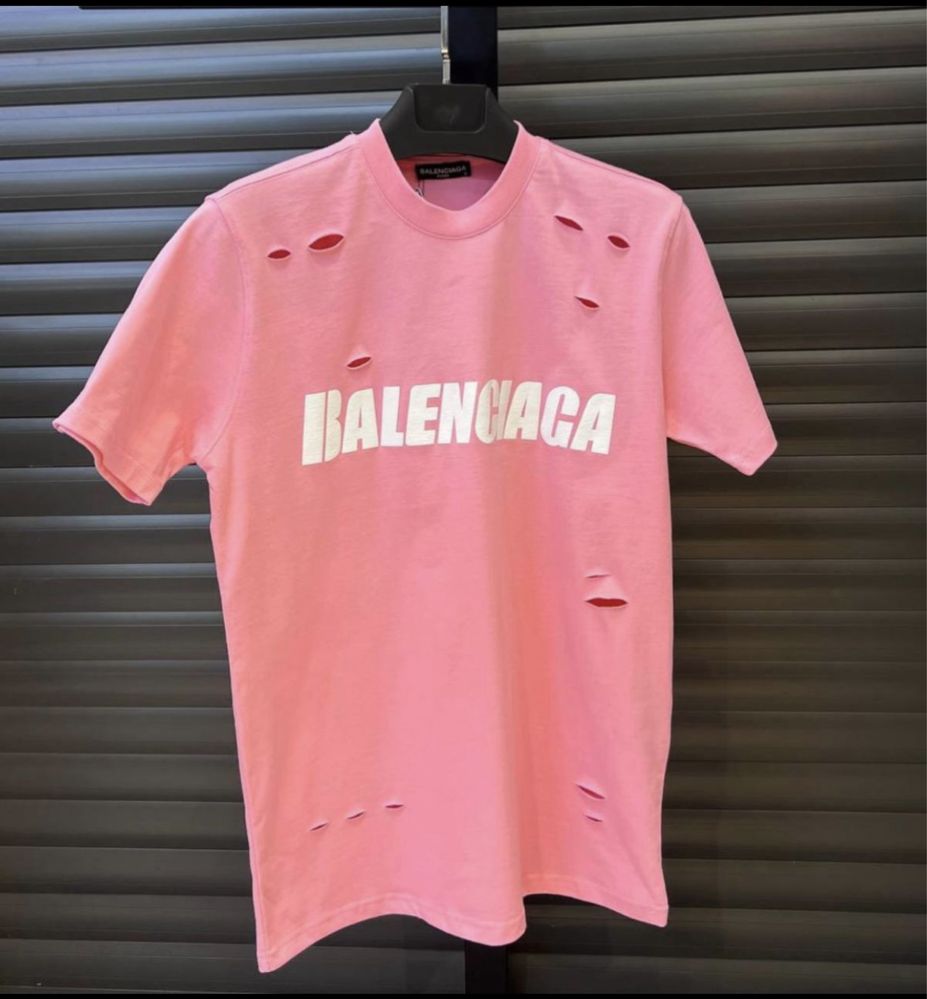 Tricou balenciaga