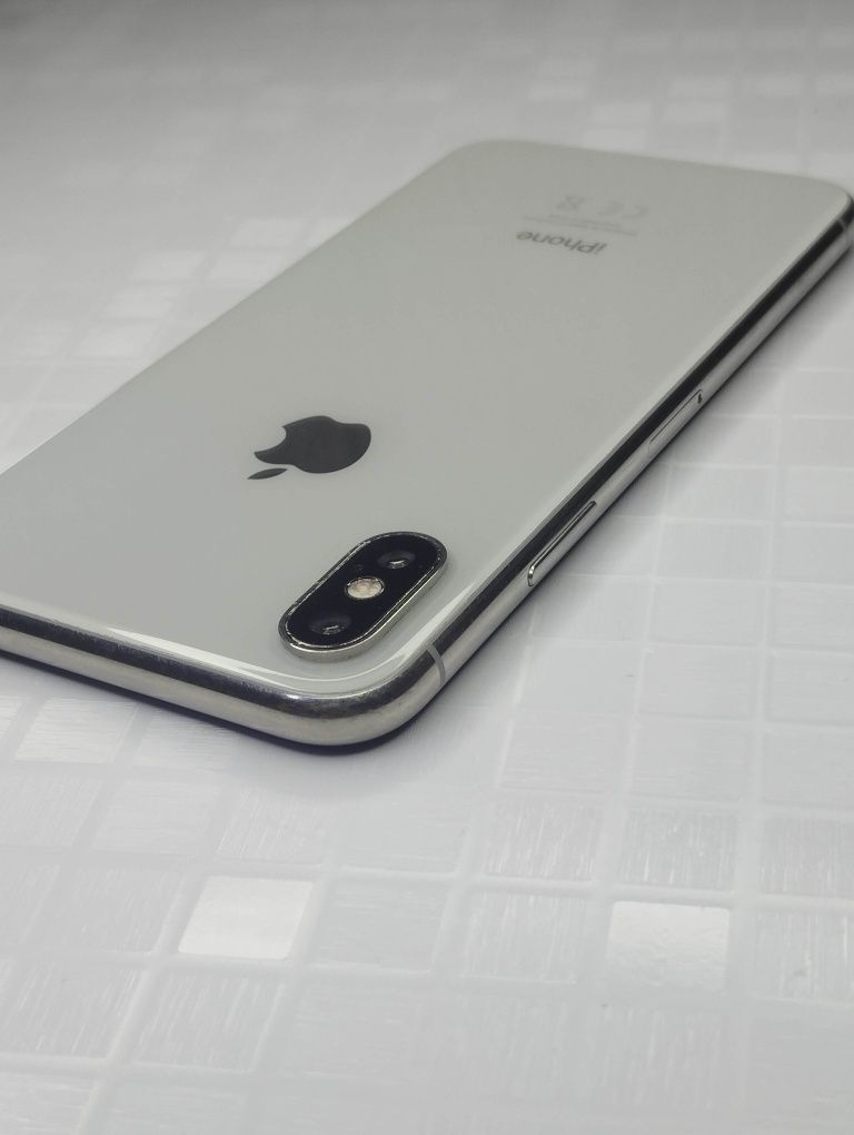 iPhone X  fec id iwlamydi