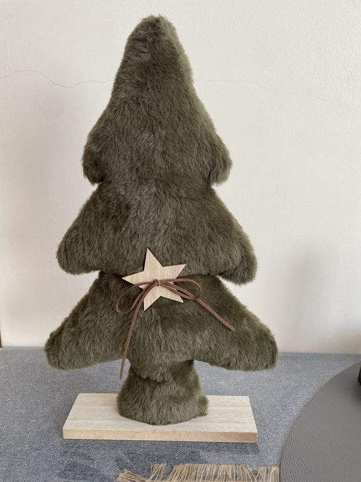 Brad de Crăciun din pâzlă cu ornament