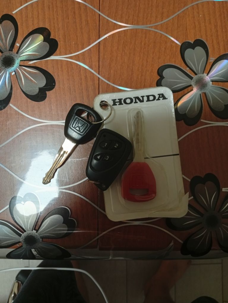 Ключ за HONDA CR-V 1