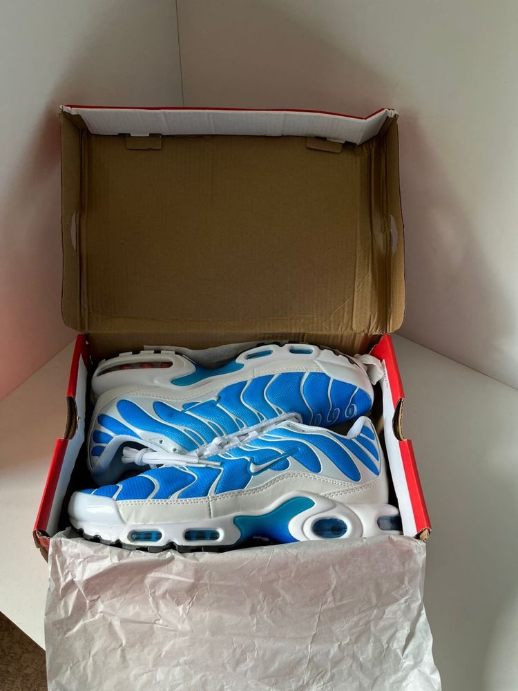 обувь NIKE TM.