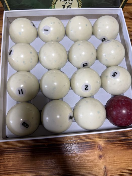 Бильярдные шары