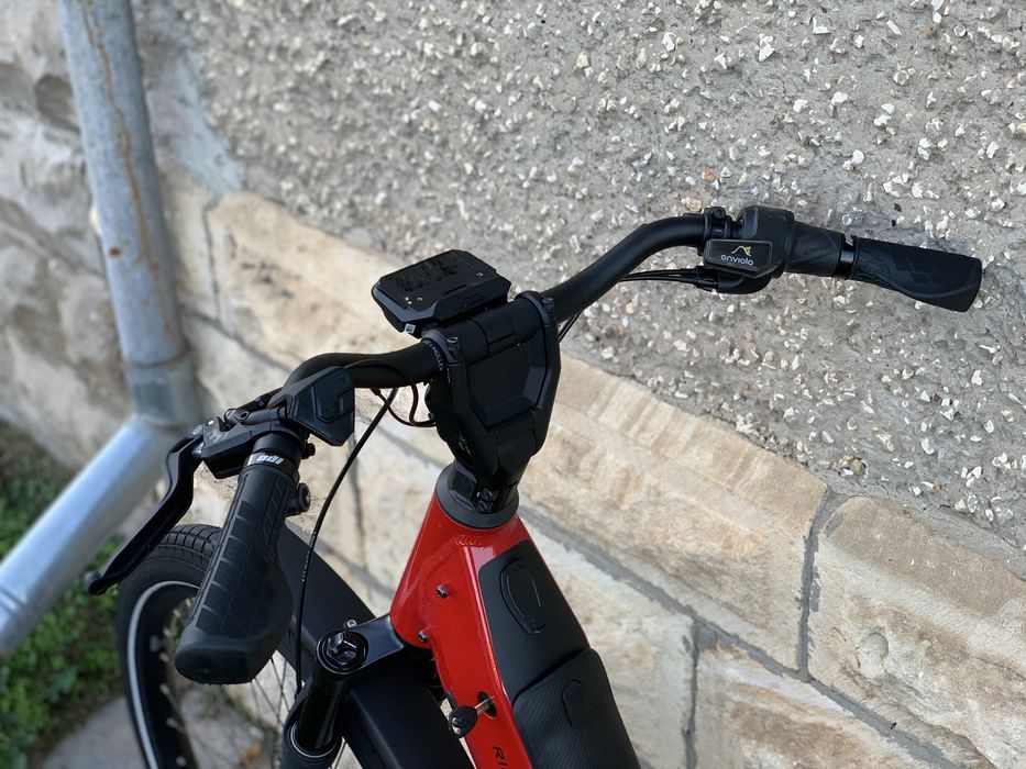 Перфектен! Електрически велосипед Riese & Müller Nevo4 GT vario 27.5