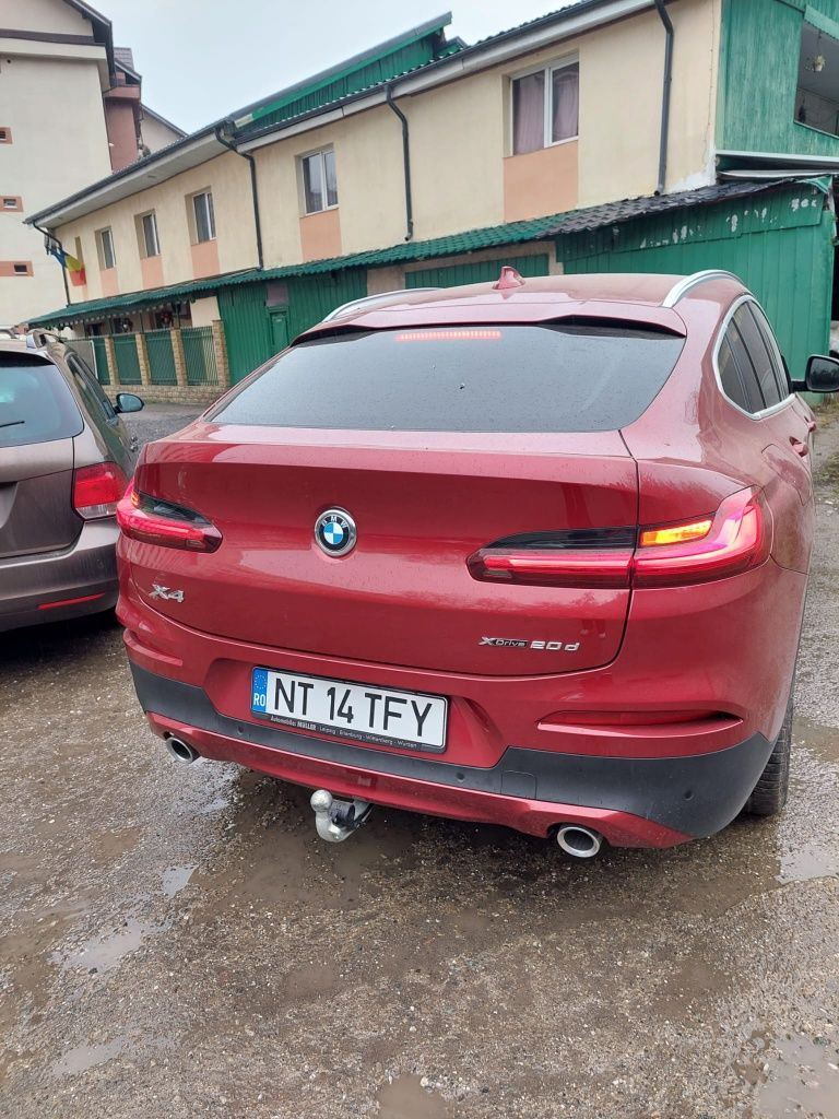 Vând urgent bmw x4 2020  hibrid-disel  12000 km ,în garanție 51400 eur