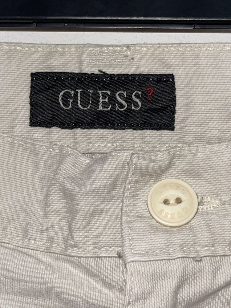 Pantaloni Guess Regular fit