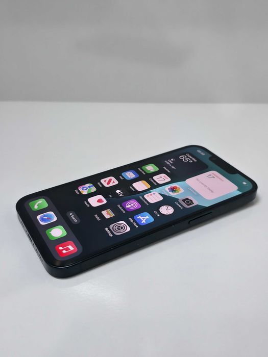 iPhone 13 128GB Midnight
