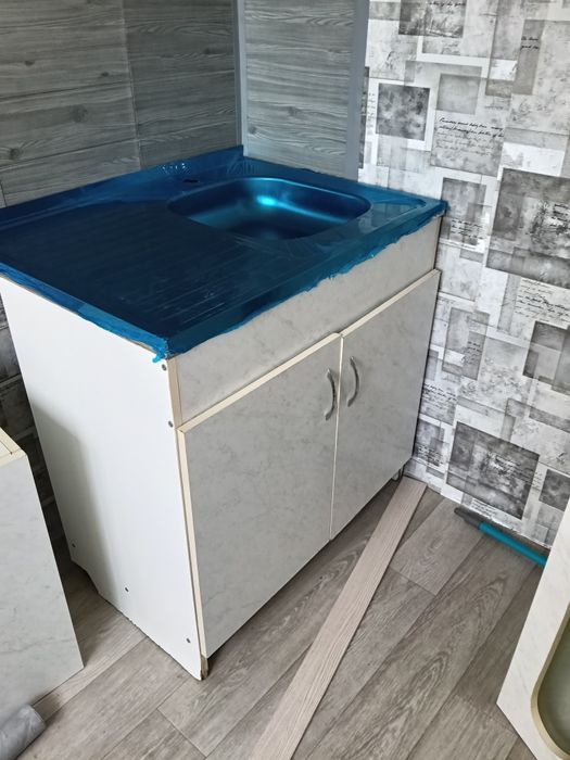 Отдам кухонный гарнитур