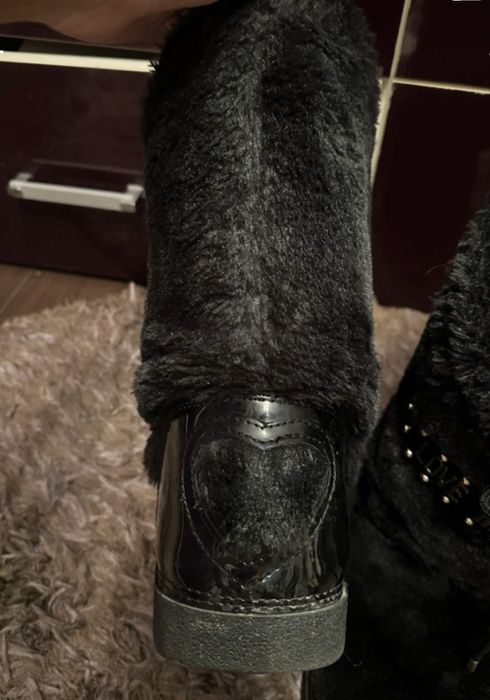 Incaltari iarna love moschino