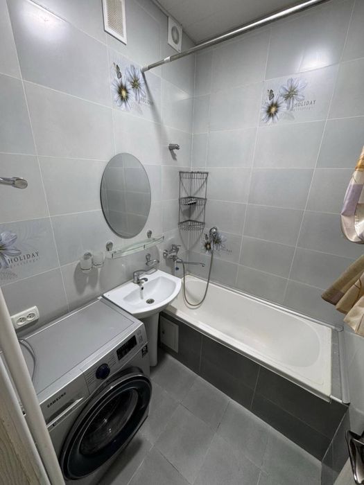 Продаётся Квартира Чиланзар 3. 3/2/4 Ор-р Метро Новза