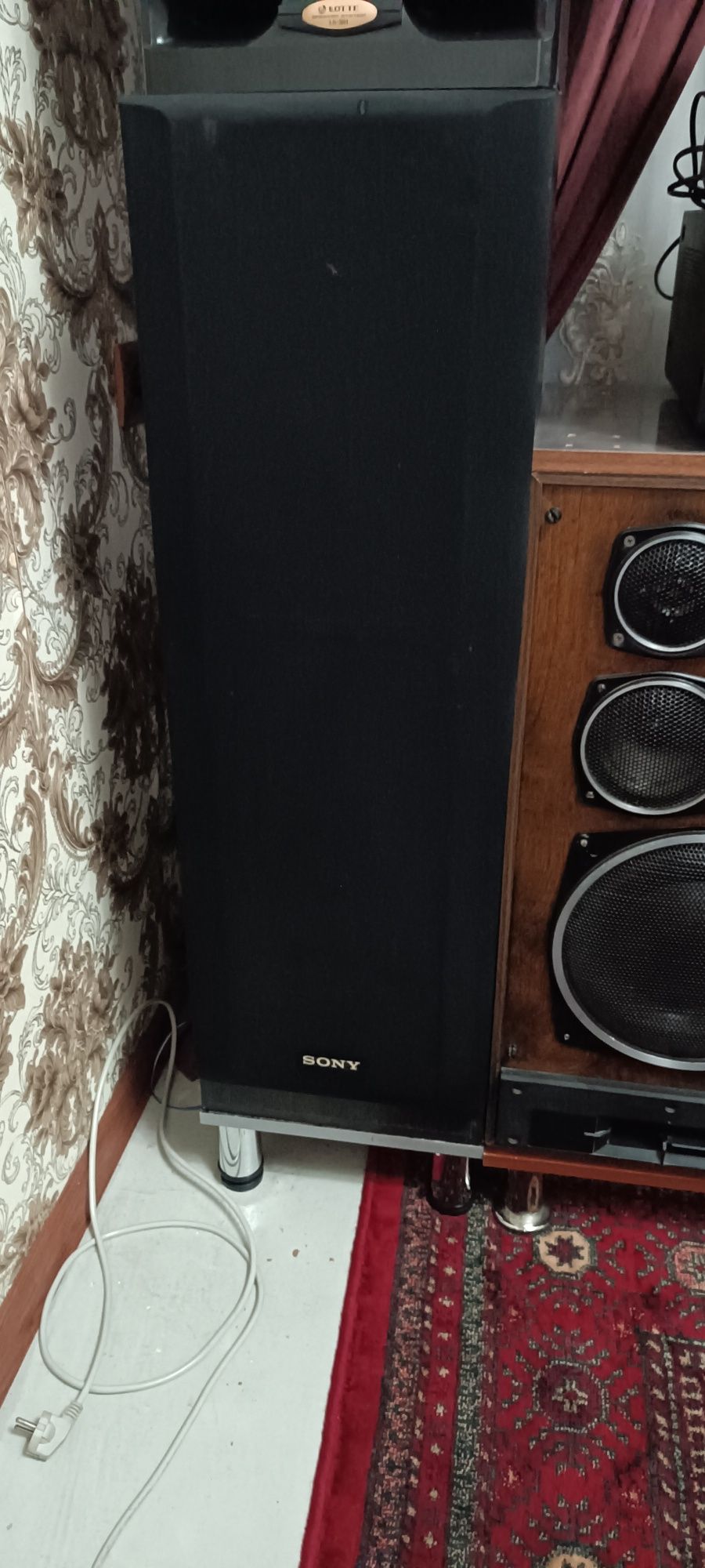 Музыкальный центр Sony imperator 5520