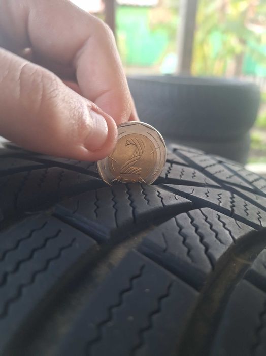 Продавам Зимни гуми
