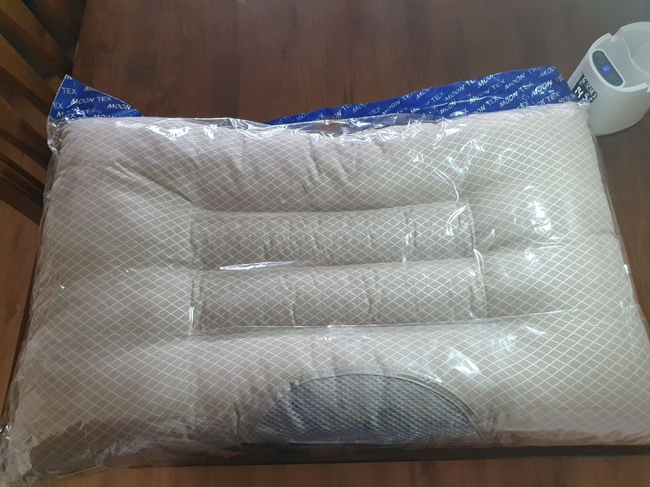 Продам новую ортопедическую подушку в упаковке
