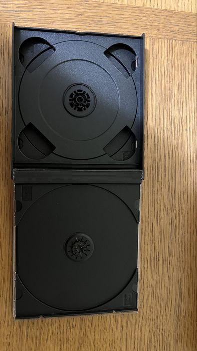 Suporți / carcasă CD/DVD