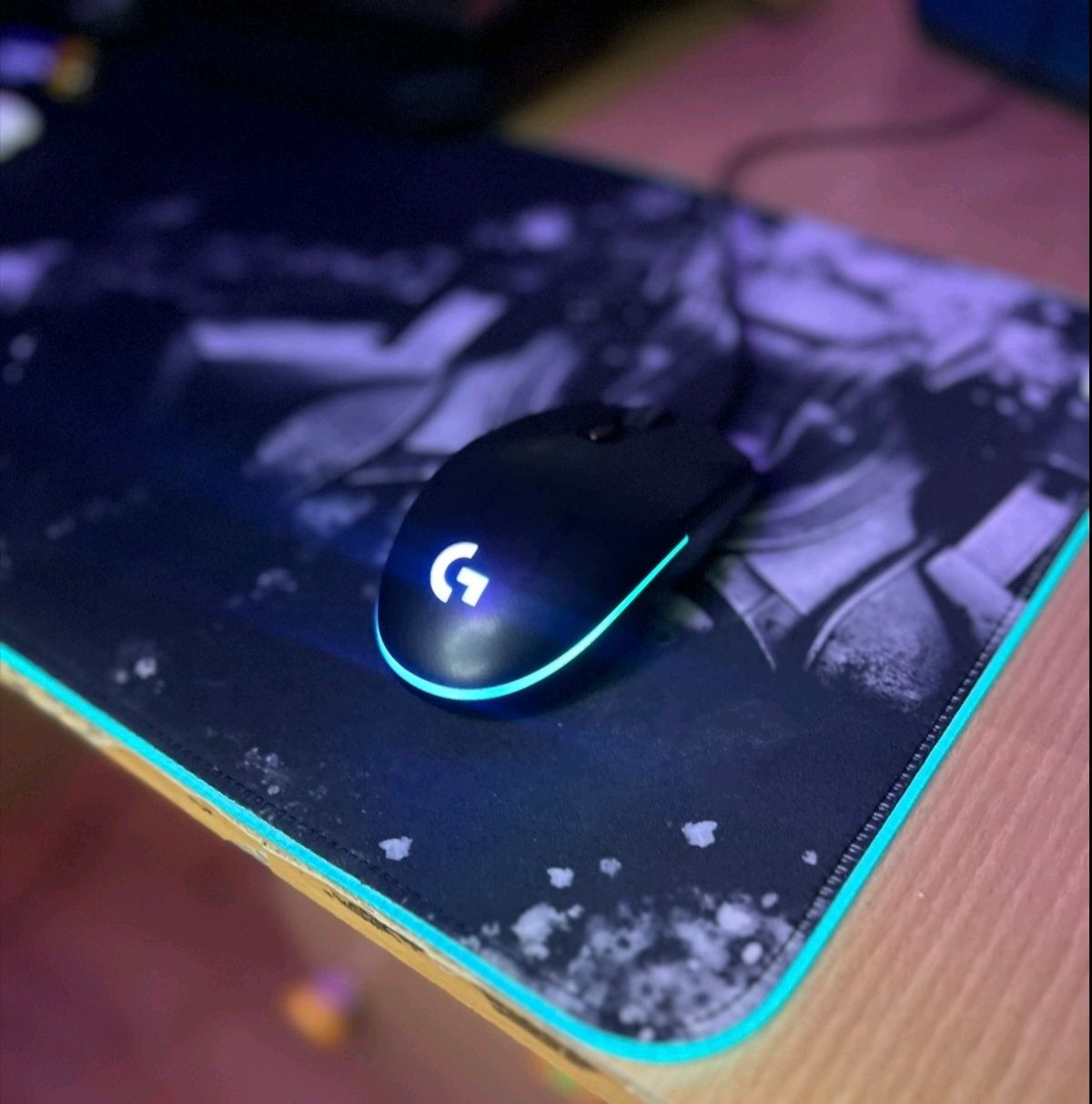 Мишка Logitech G102