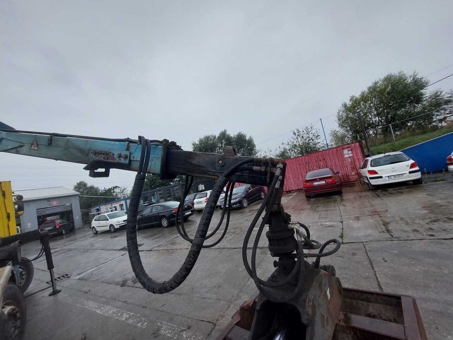 Vand Scania cu Macara