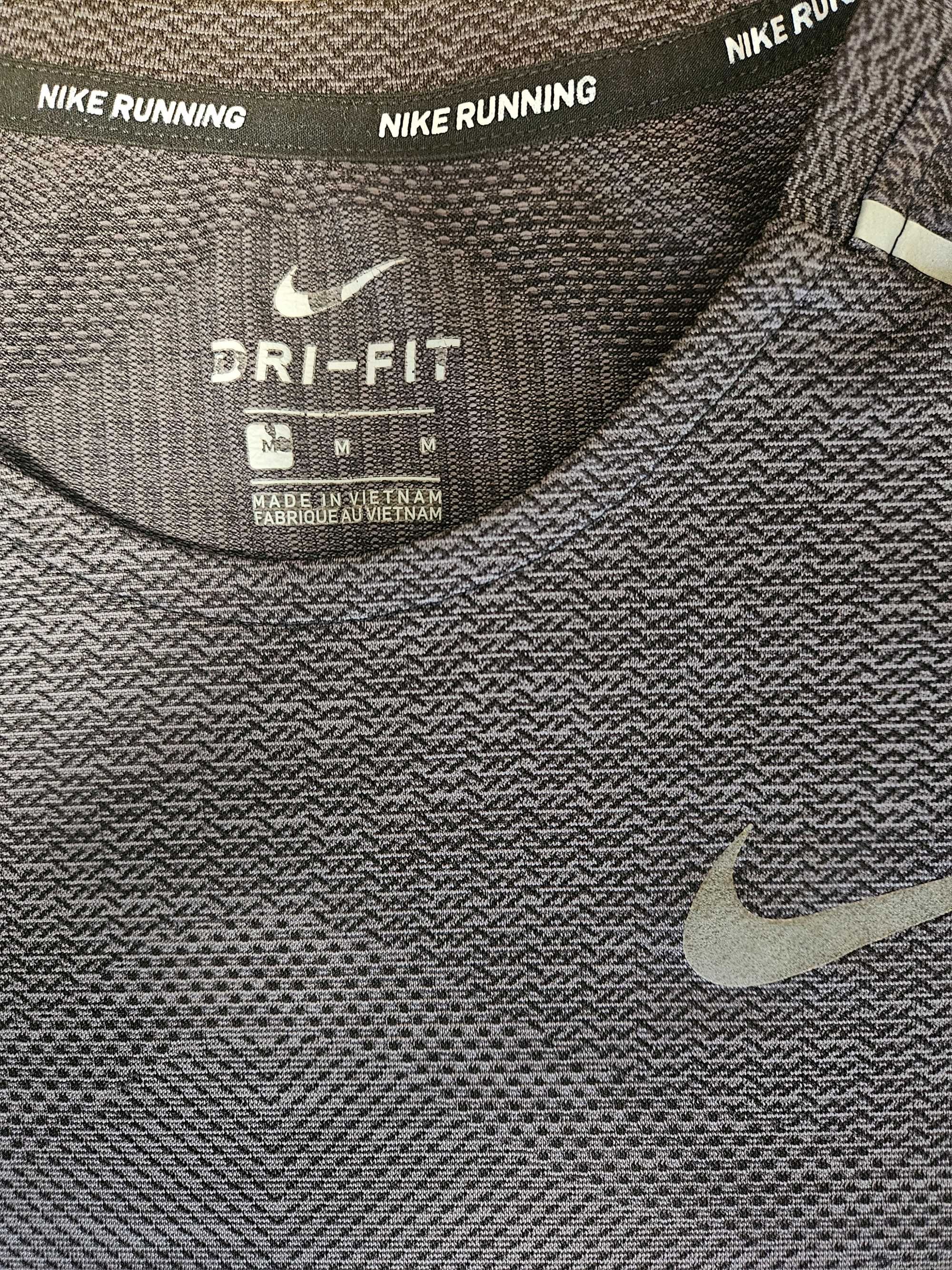 Мъжка тениска Nike