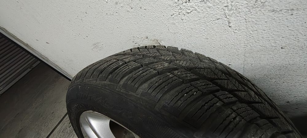 Зимни гуми Vredestein с джанти r17 5x108 за Jaguar