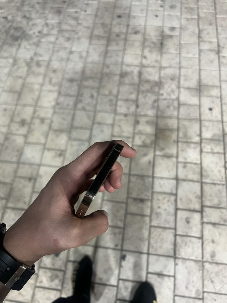 Iphone 12 pro 128 tali 76%
