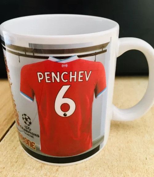 Футболна чаша на LIVERPOOL с Ваше Име и Номер!Фен чаша на Ливърпул!
