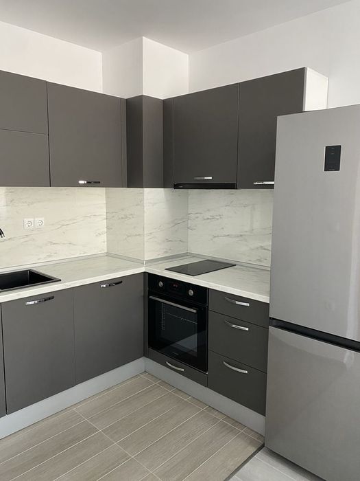 Дава се под наем Двустаен апартамент в Варна, Кайсиева градина - 70 кв.м за 510 € - Снимка #4