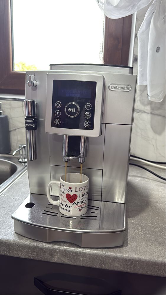Кафемашина DeLonghi