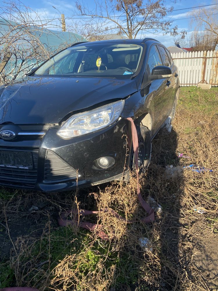 Dezmembrez ford focus mk3, 2013