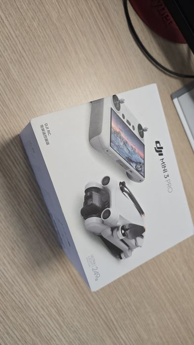 Cutie drona DJI Mini 3 pro fly more combo