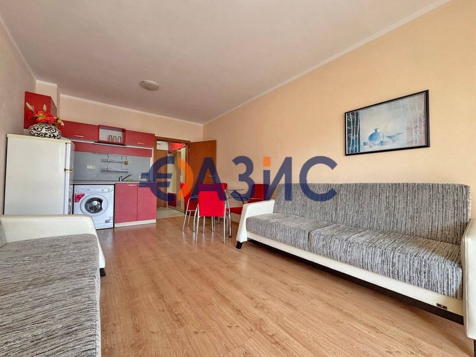 Студио в комплекс Шато Валон, 43 кв.м., Слънчев бряг, България, €62