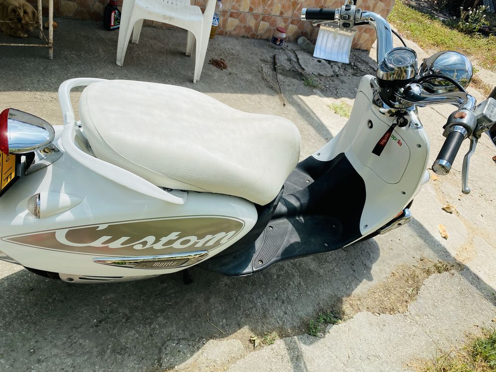 Aprilia Mojito custom 49cc