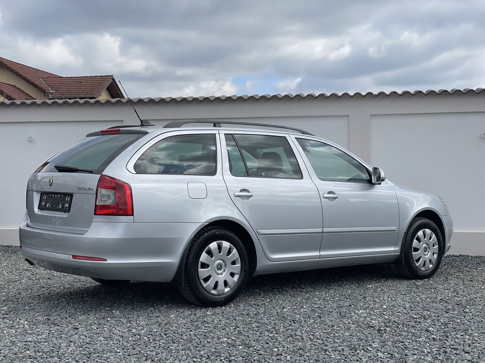 Skoda Octavia Facelift - 1.6 tdi Euro5 2010 - Dotari f bune