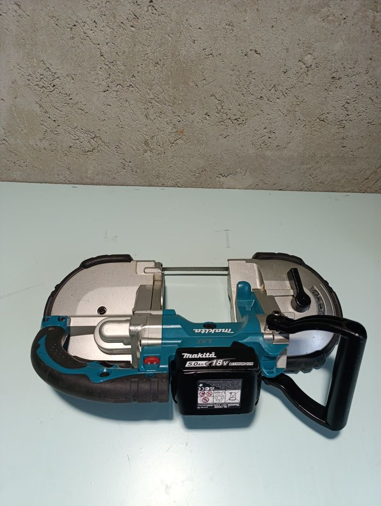Makita Fierăstrău cu bandă DPD180