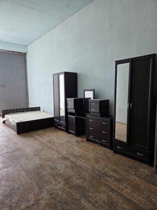 Спальный кровать