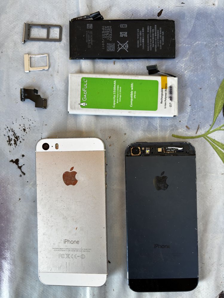 iPhone 5 5S Gold Negru Piese