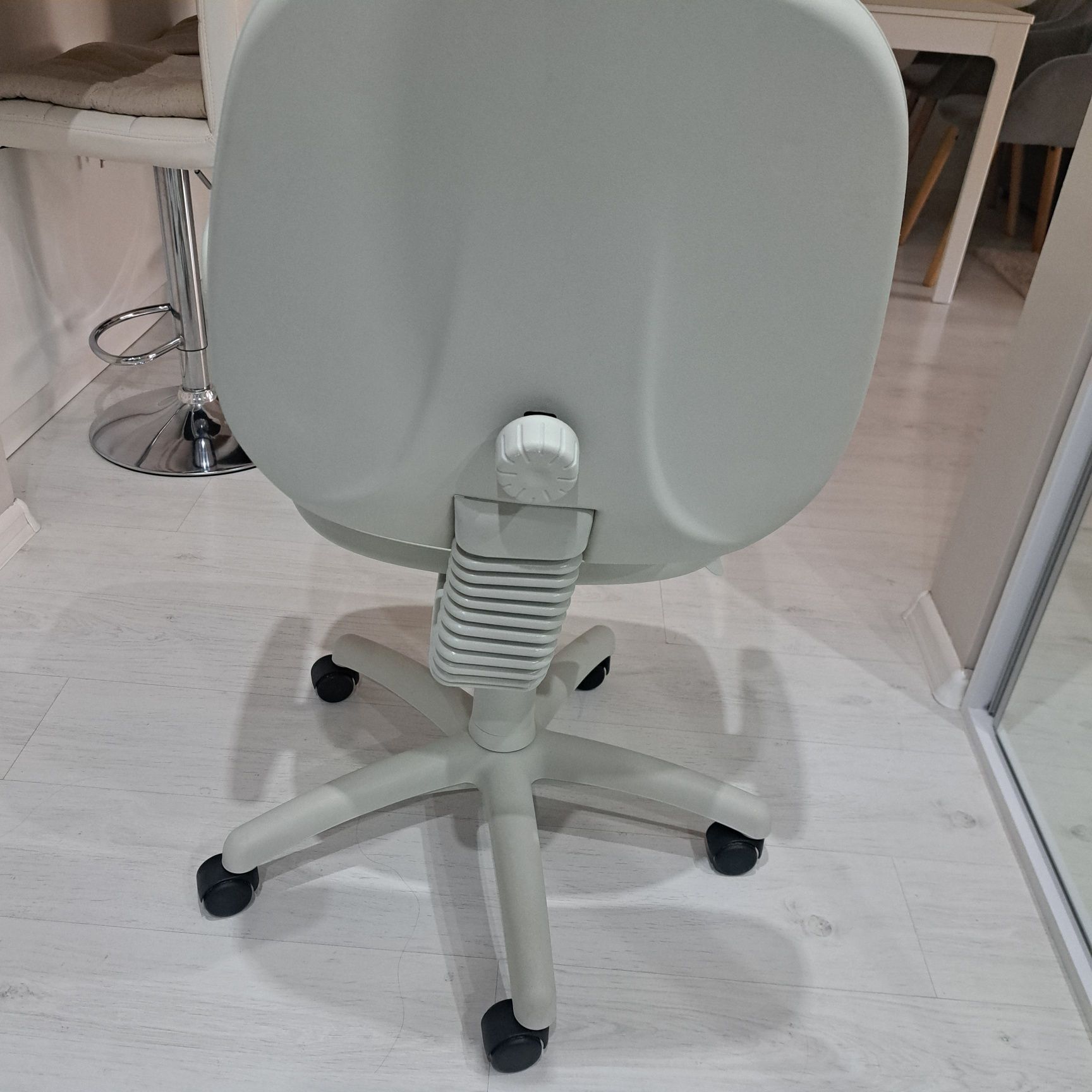Стол офис детски