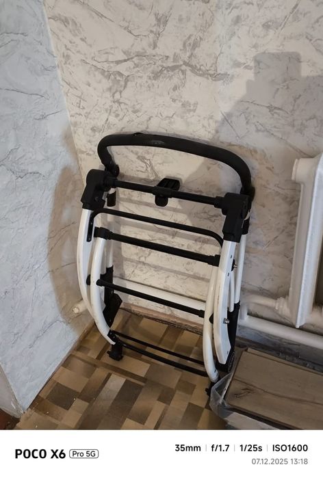 Коляска прогулочная