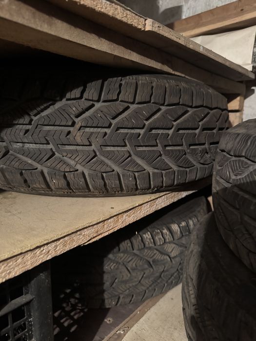 Anvelope Iarna 185/65/R15 88T